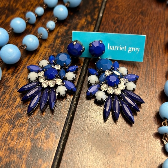 Costume Necklace/earrings set - Picture 2 of 5
